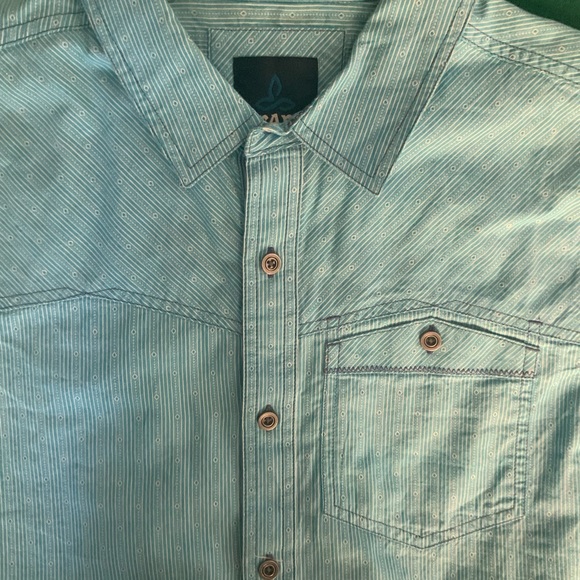 Prana short sleeved button down - Picture 4 of 5